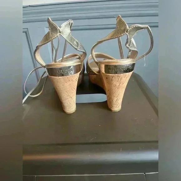 Guess cork heels. Size 9 - Picture 4 of 4